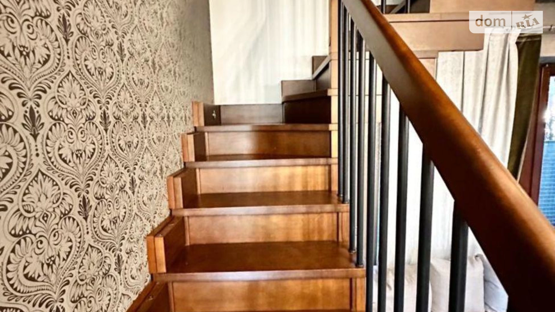 Сдается в аренду дом на 2 этажа 250 кв. м с камином, цена: 2500 € - фото 5