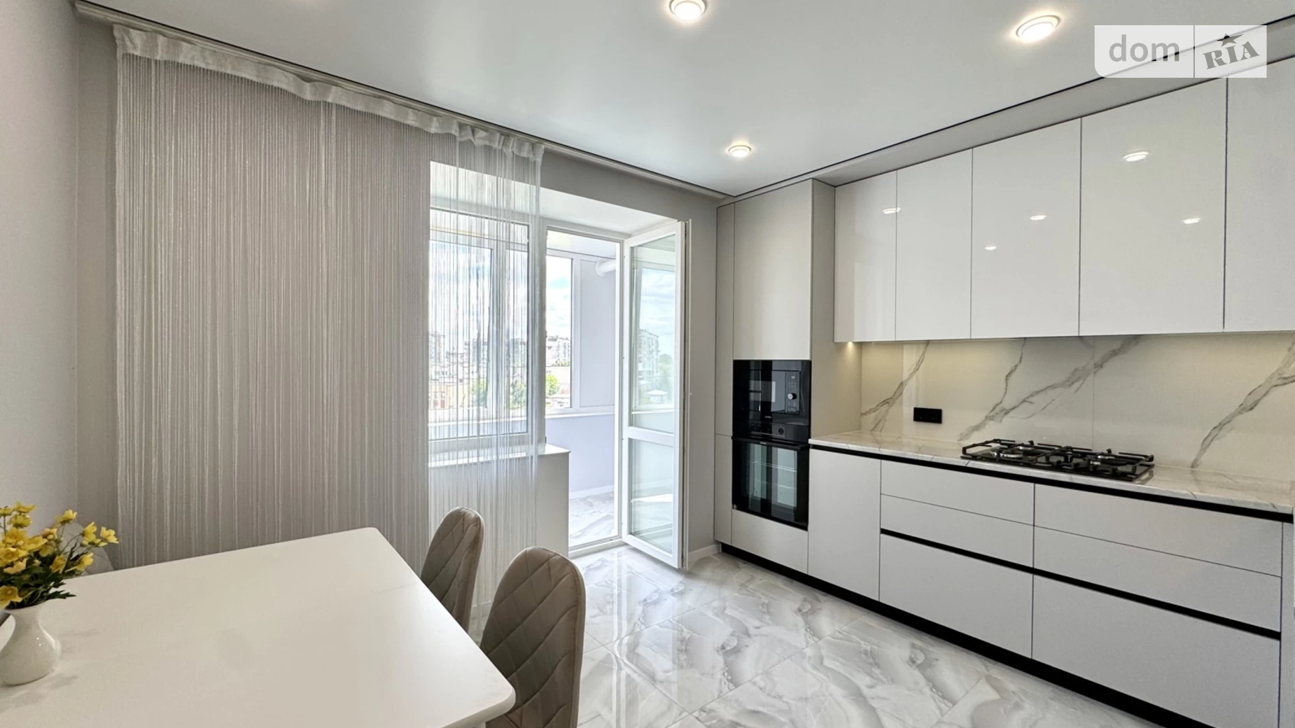 2-кімнатна квартира 70 кв. м у Тернополі, вул. Курбаса Леся - фото 4