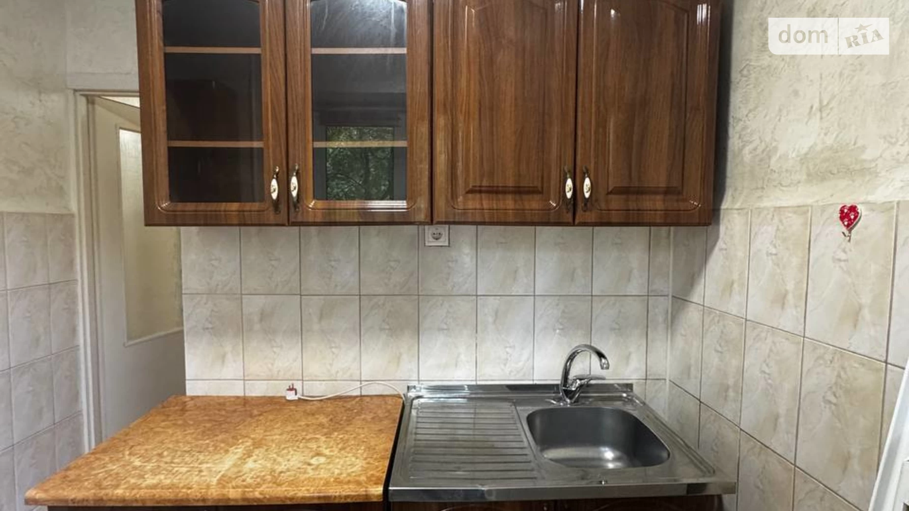Сдается в аренду 2-комнатная квартира 48 кв. м в Черновцах, ул. Сергея Скальда(Комарова Владимира) - фото 3