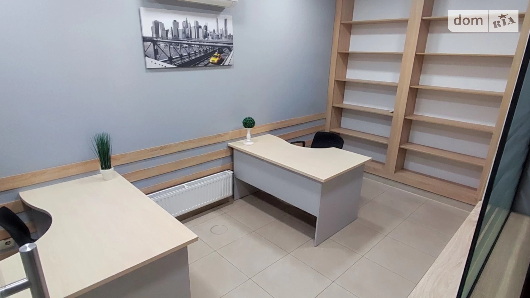 Сдается в аренду офис 140 кв. м в бизнес-центре, цена: 1120 $ - фото 3