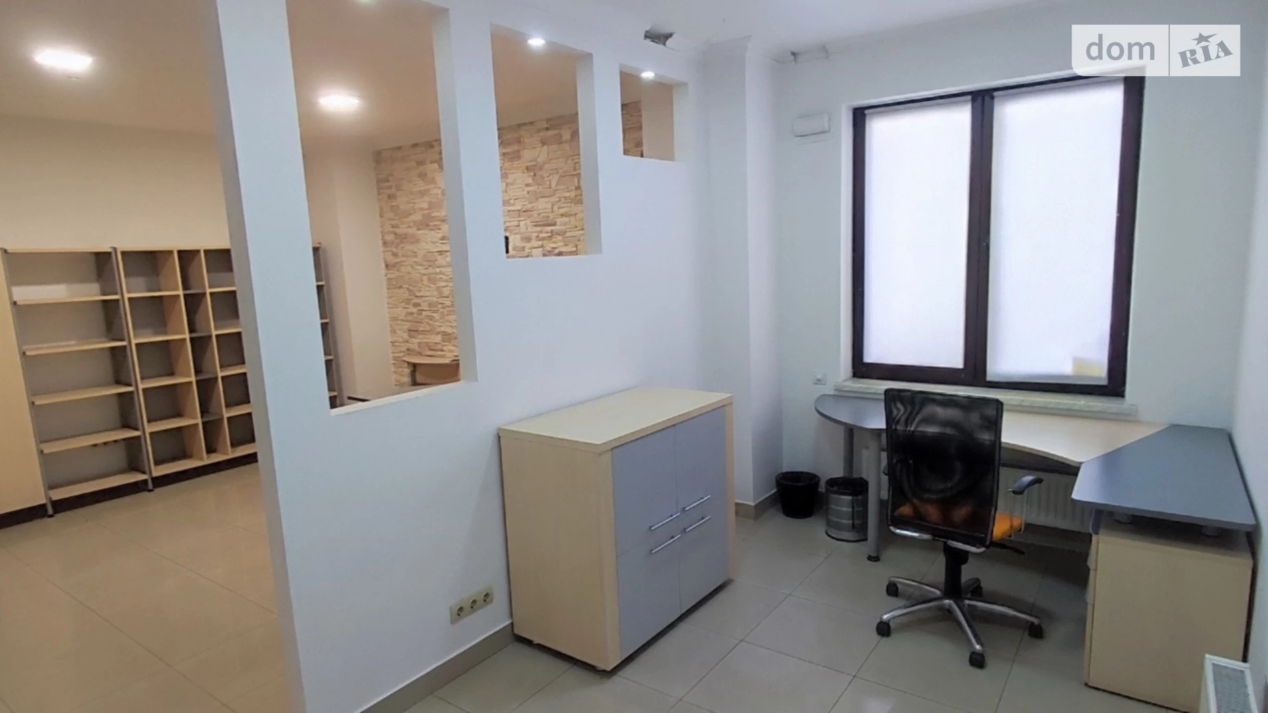 Сдается в аренду офис 140 кв. м в бизнес-центре, цена: 1120 $ - фото 5