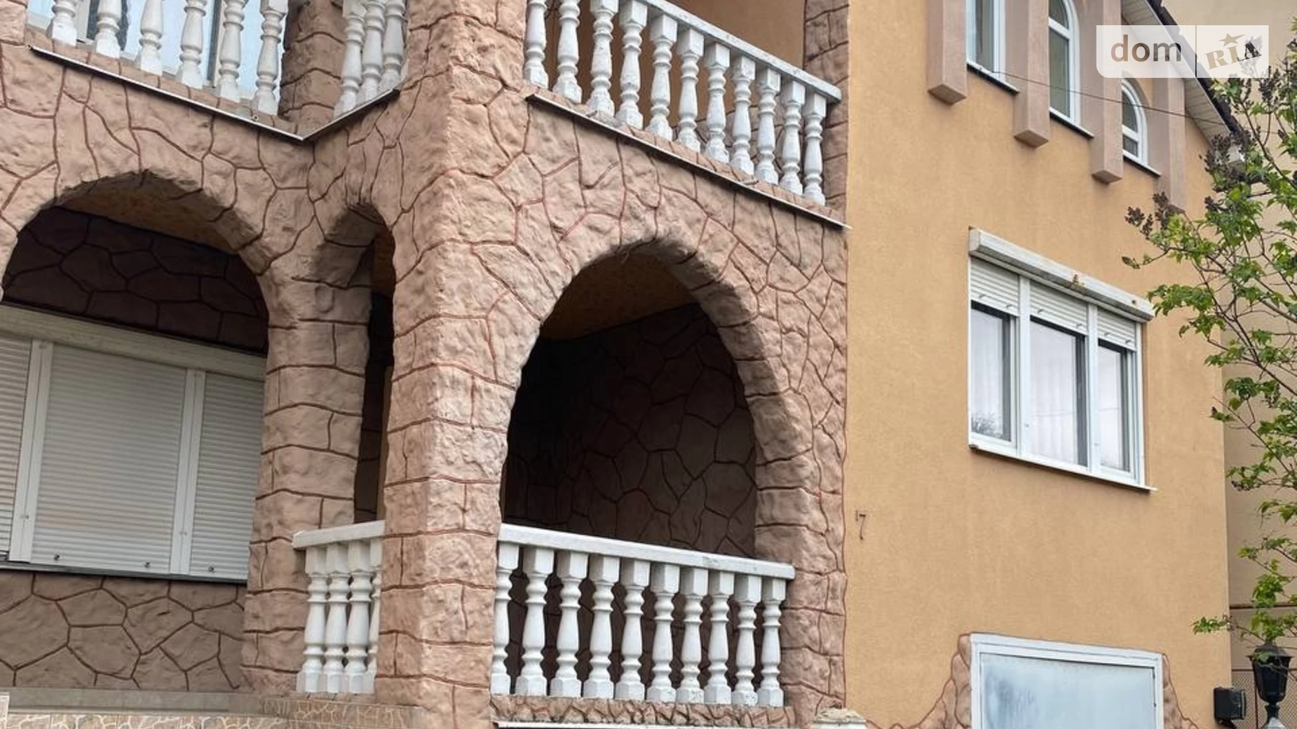 Продається будинок 3 поверховий 285 кв. м з верандою, цена: 159000 $ - фото 2