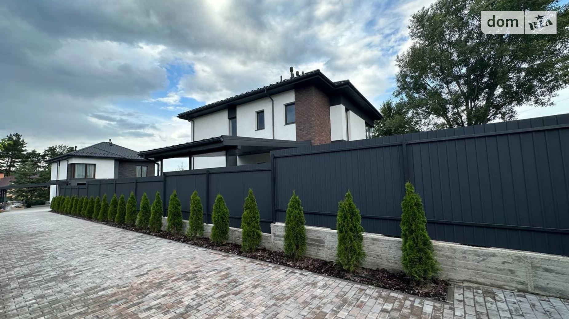 Продается дом на 2 этажа 210 кв. м с участком, цена: 490000 $ - фото 3