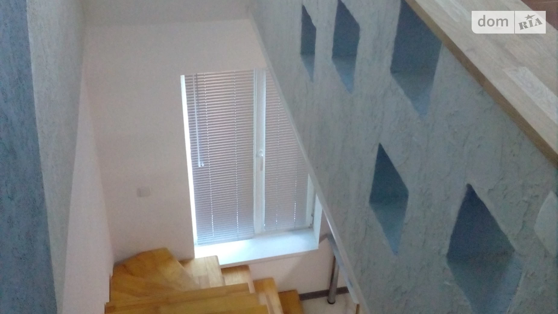 Сдается в аренду дом на 2 этажа 32.7 кв. м с верандой, цена: 10000 грн - фото 4