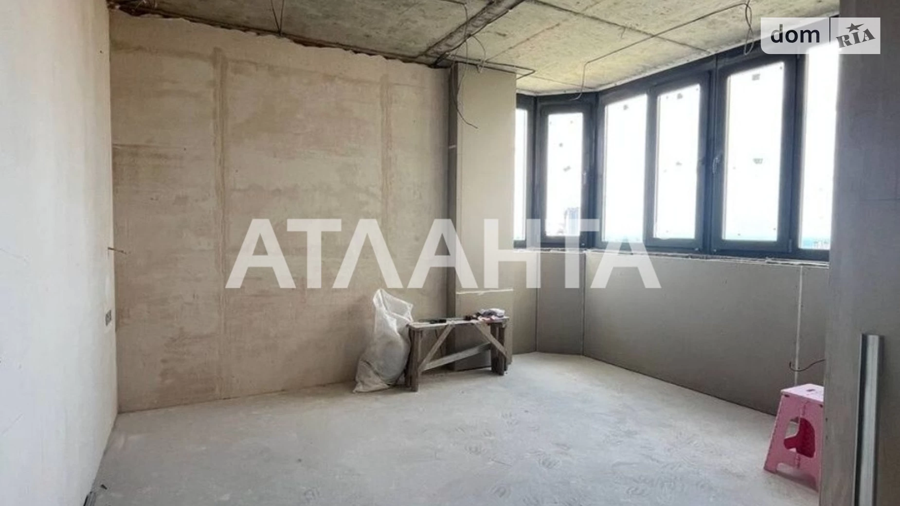 Продается 4-комнатная квартира 143.4 кв. м в Одессе, ул. Солнечная, 4 - фото 2