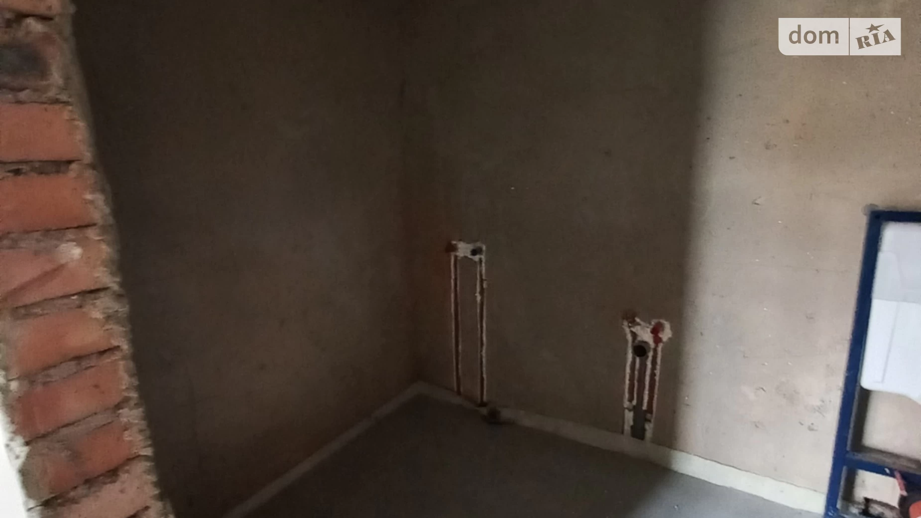 Продается 1-комнатная квартира 33 кв. м в Ровно, ул. Атмосферная, 1 - фото 3