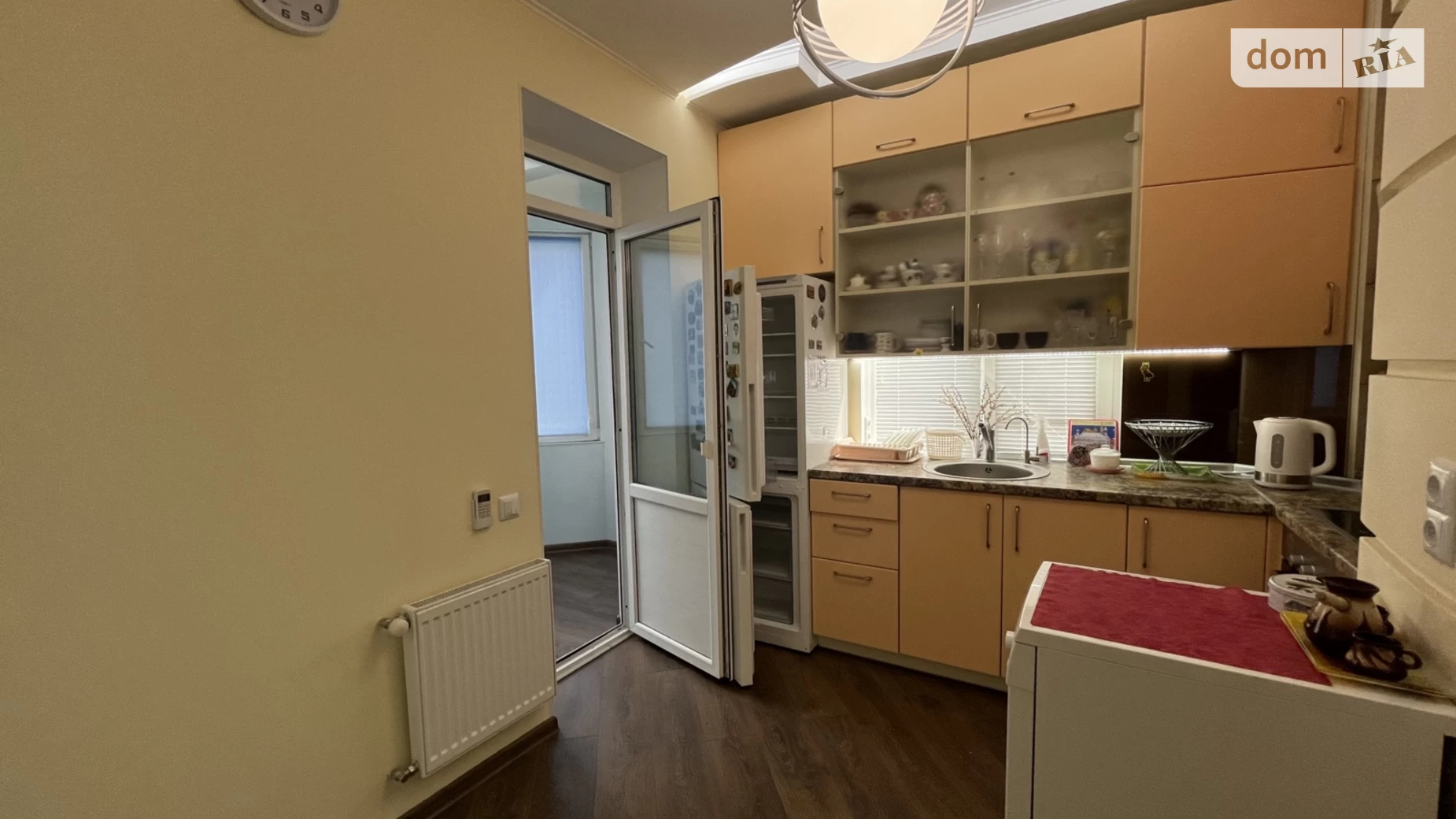 Продается 1-комнатная квартира 40 кв. м в Лиманке, мас. Радужный - фото 5