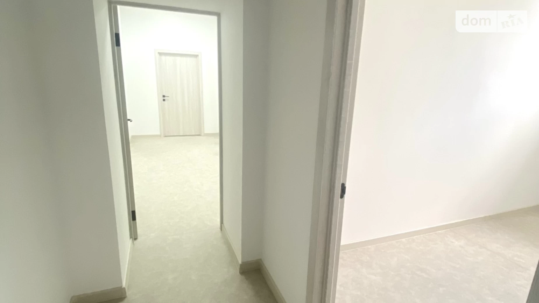 Сдается в аренду офис 58.7 кв. м в бизнес-центре, цена: 26500 грн - фото 2