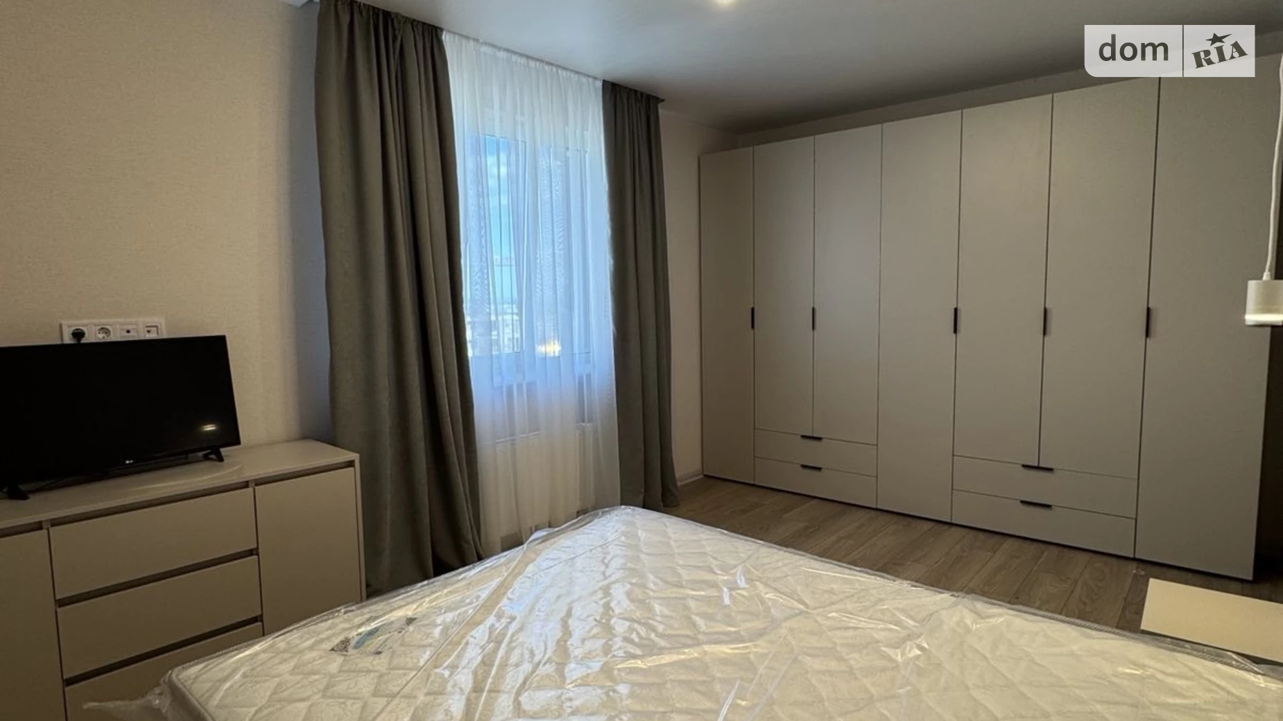 Сдается в аренду 1-комнатная квартира 43 кв. м в Киеве, ул. Архитектора Вербицкого, 1В - фото 2