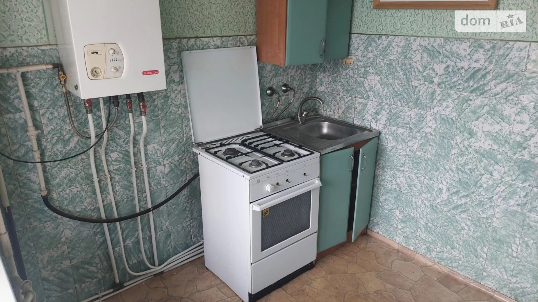 Продается 2-комнатная квартира 57 кв. м в Мукачеве, ул. Василия Стуса, 1 - фото 2