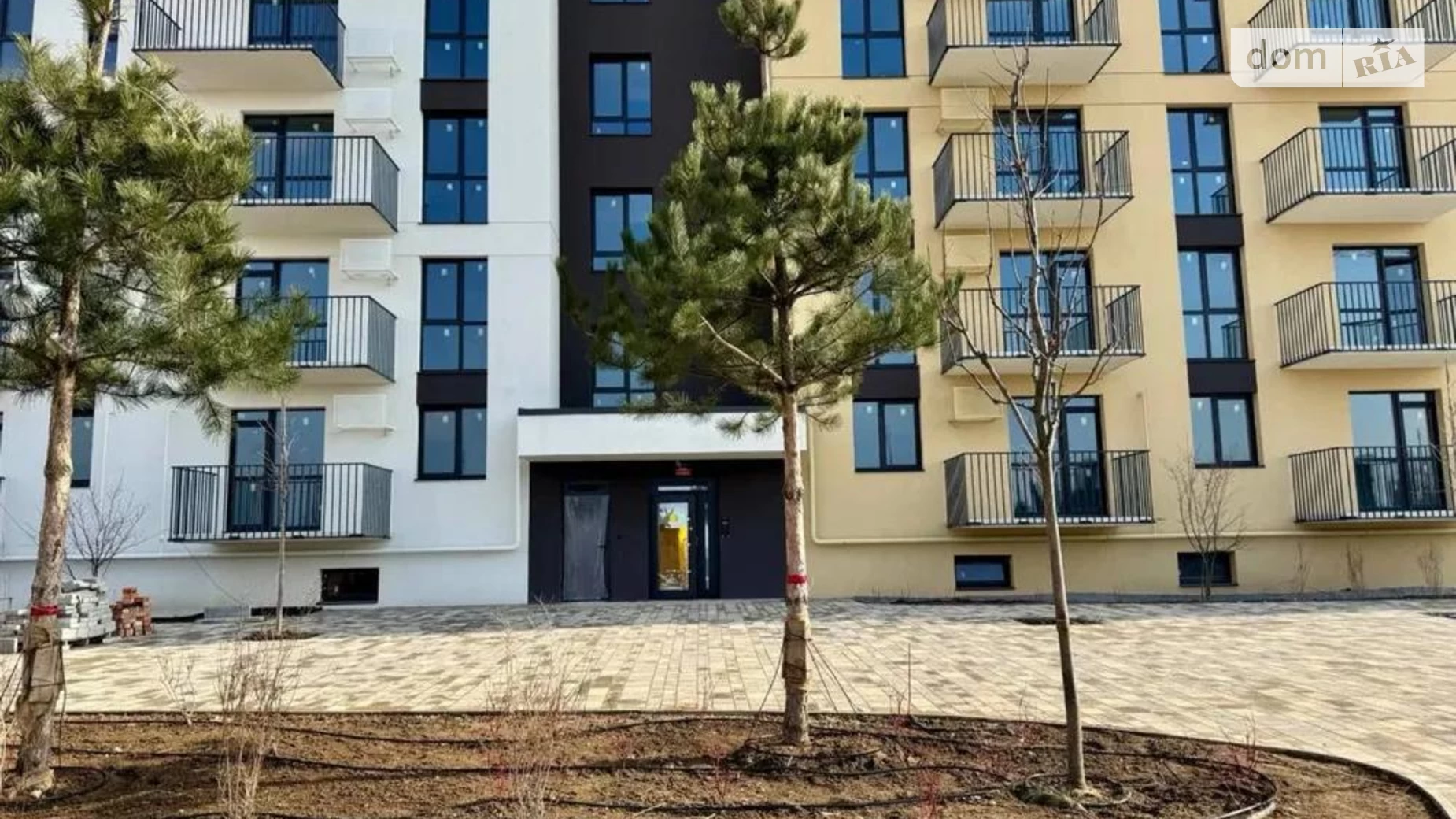 Продається 1-кімнатна квартира 42 кв. м у Пустомитах, вул. Лісневицька-Лугова - фото 2