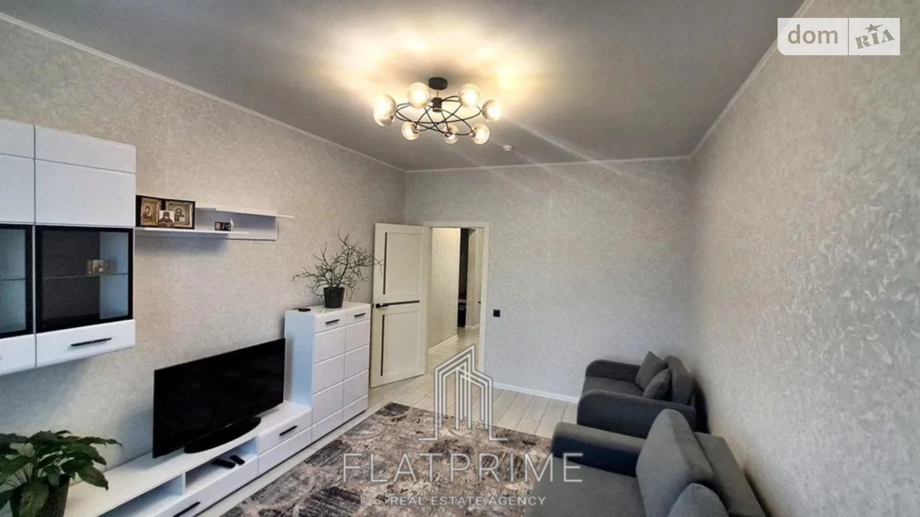 Продается 1-комнатная квартира 52 кв. м в Киеве - фото 3