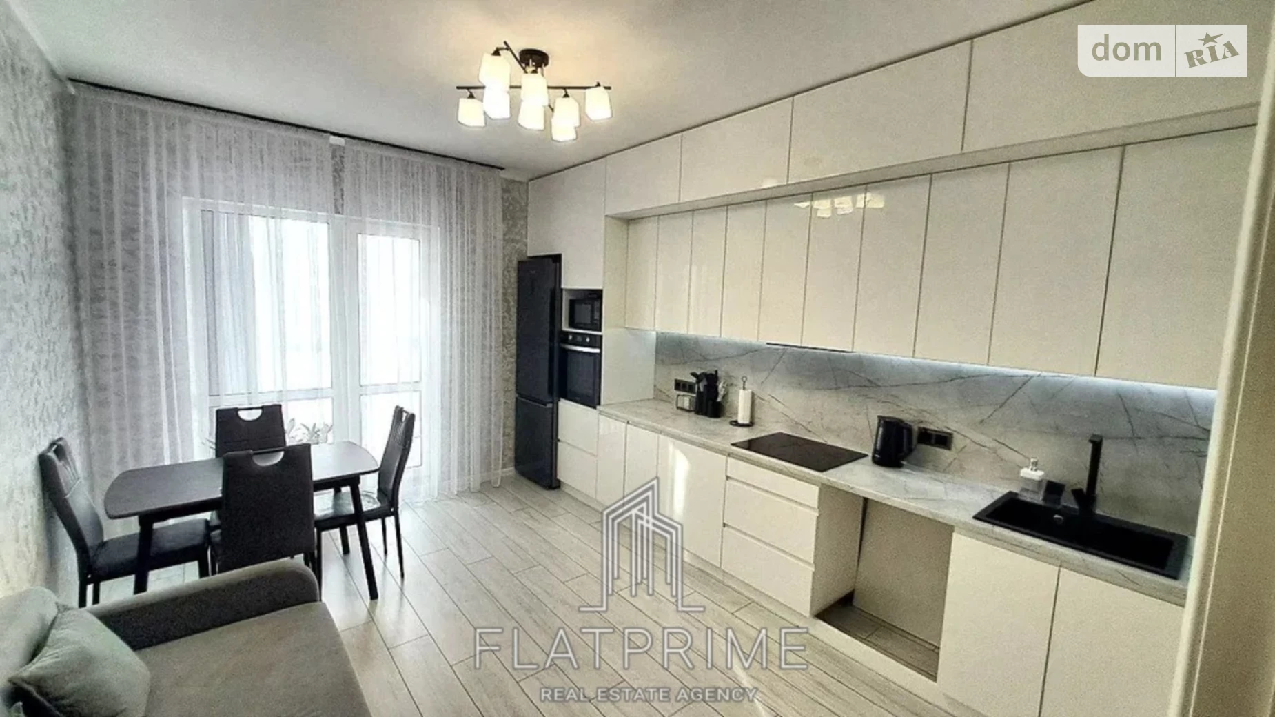 Продается 1-комнатная квартира 52 кв. м в Киеве - фото 2