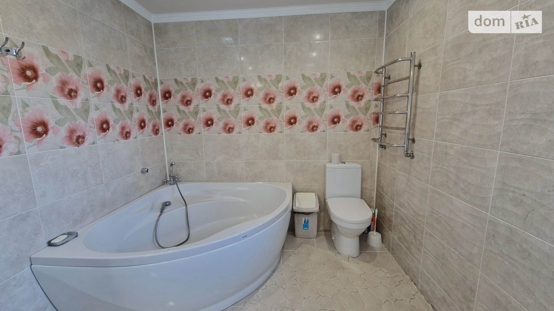 Продается дом на 2 этажа 156 кв. м с верандой, цена: 133000 $ - фото 2