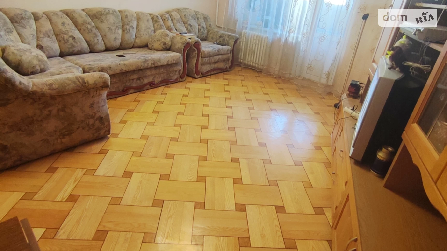 Продается 3-комнатная квартира 73.6 кв. м в Ровно, ул. Савура Клима, 14 - фото 2
