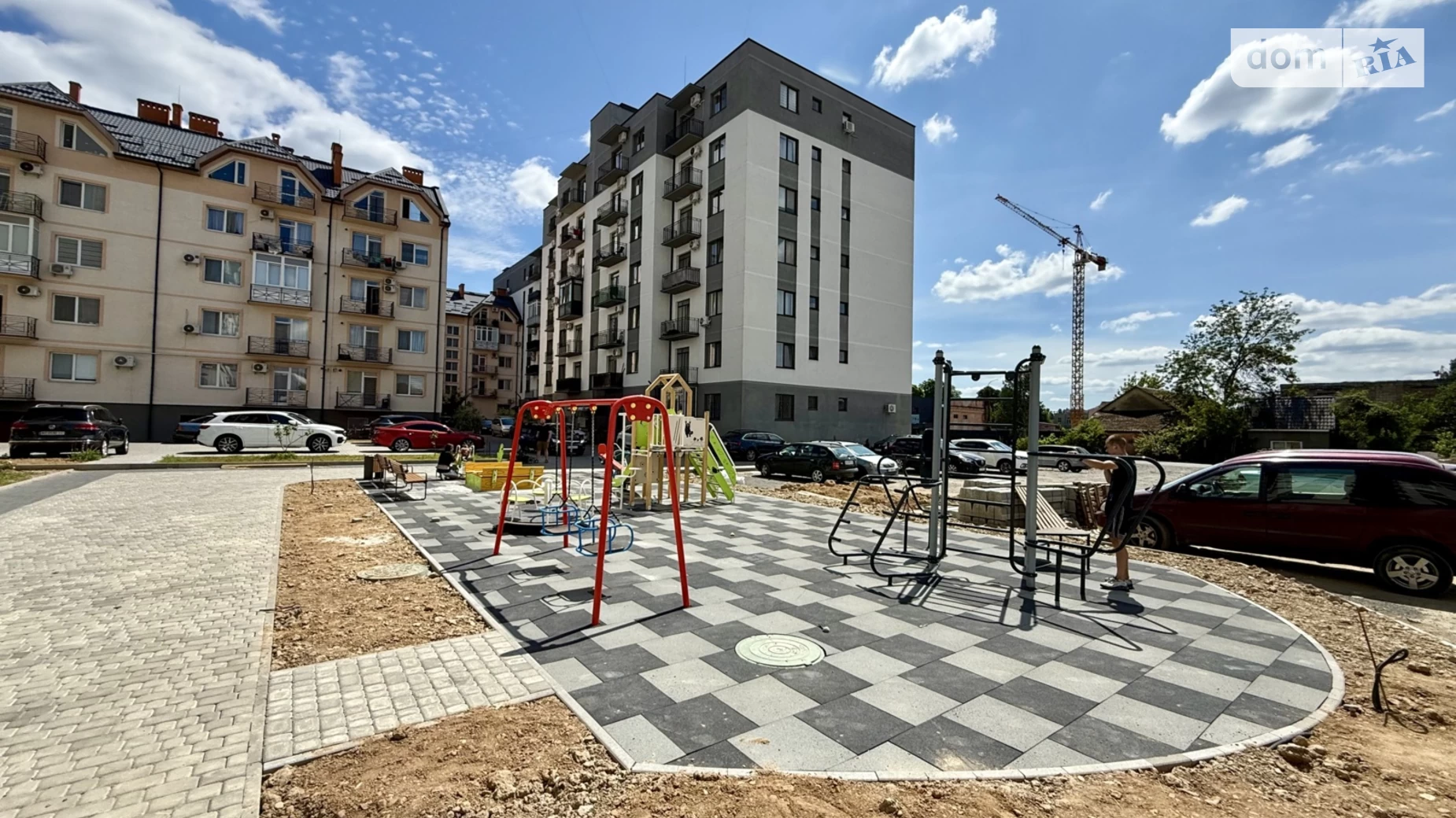 Продається 2-кімнатна квартира 74 кв. м у Ужгороді, вул. Василя Гаджеги(Радіщева), 7Г - фото 2