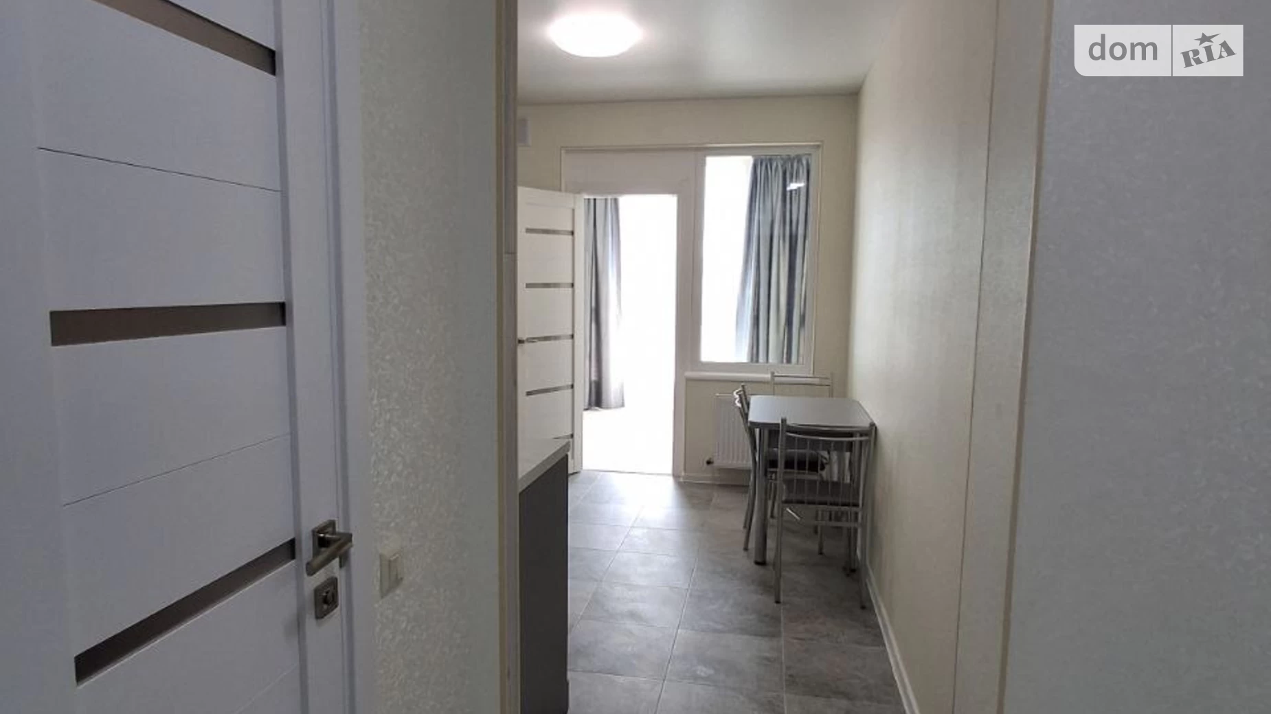 Продается 1-комнатная квартира 43 кв. м в Одессе, ул. Строительная, 48А - фото 4