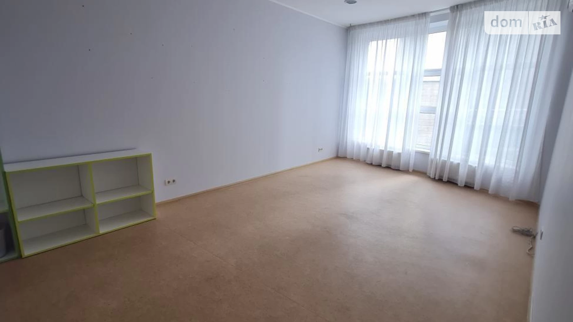 Сдается в аренду офис 359.5 кв. м в бизнес-центре, цена: 2513 $ - фото 3