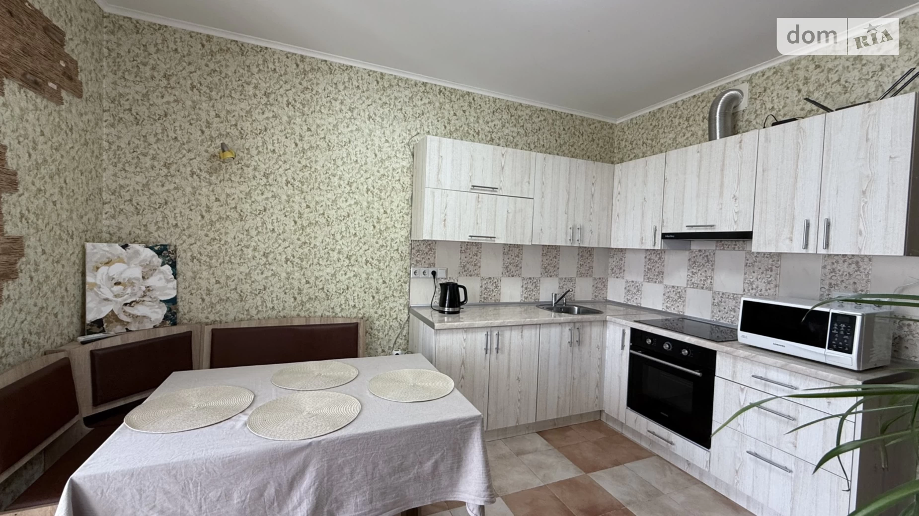 Продается 1-комнатная квартира 47 кв. м в Одессе, ул. Марсельская - фото 3