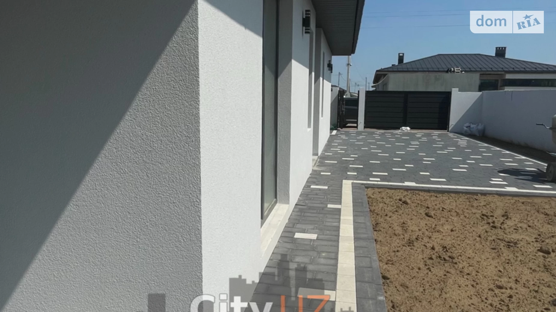 Продается одноэтажный дом 132 кв. м с камином, цена: 150000 $ - фото 2
