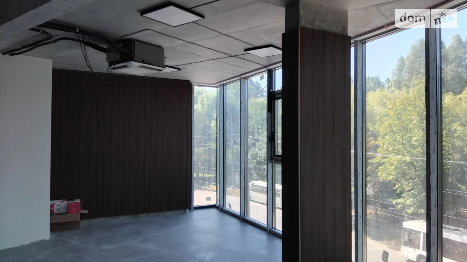 Продается офис 48.1 кв. м в бизнес-центре, цена: 105820 $ - фото 2