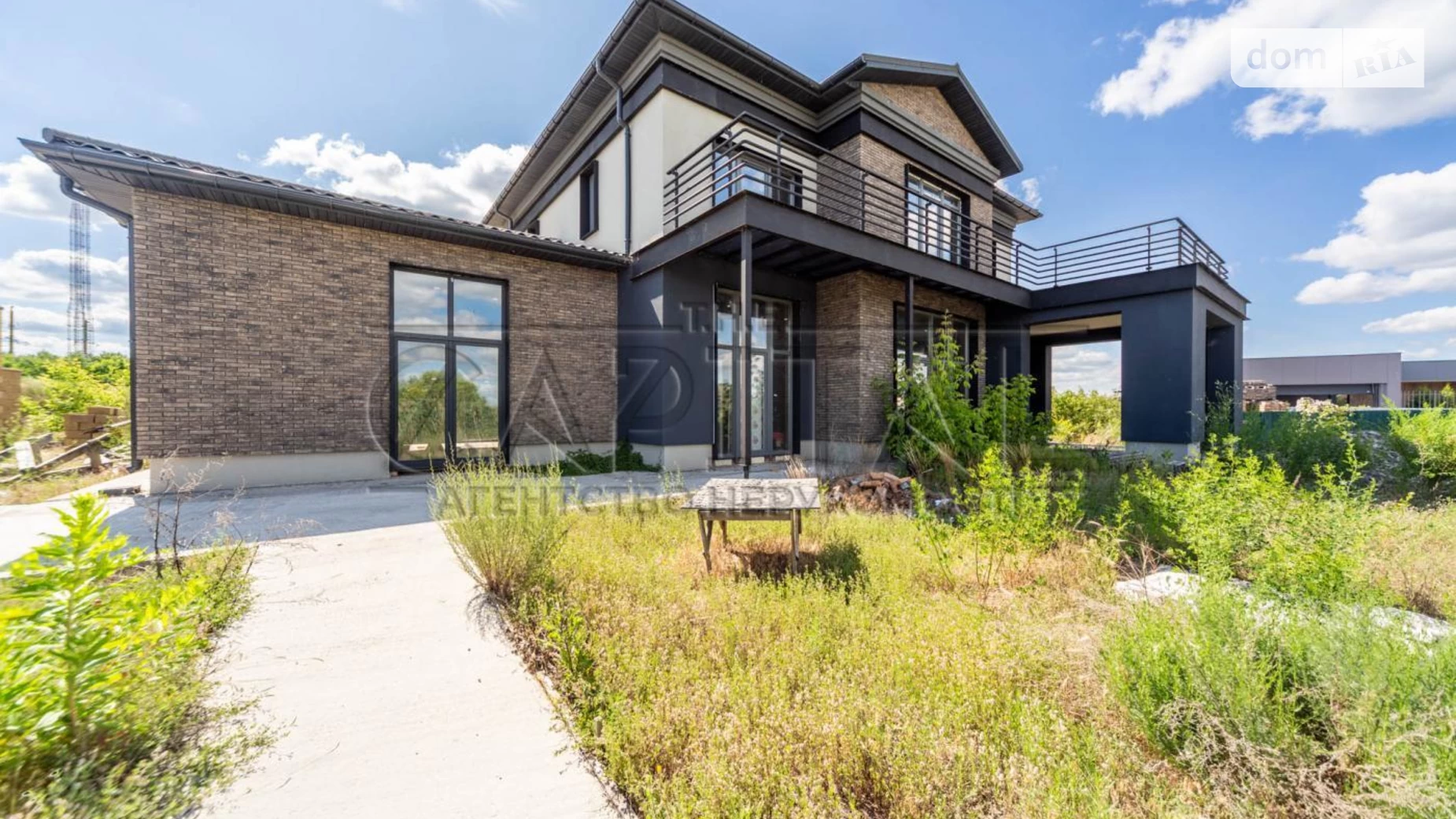 Продается дом на 2 этажа 300 кв. м с баней/сауной, цена: 1000000 $ - фото 3