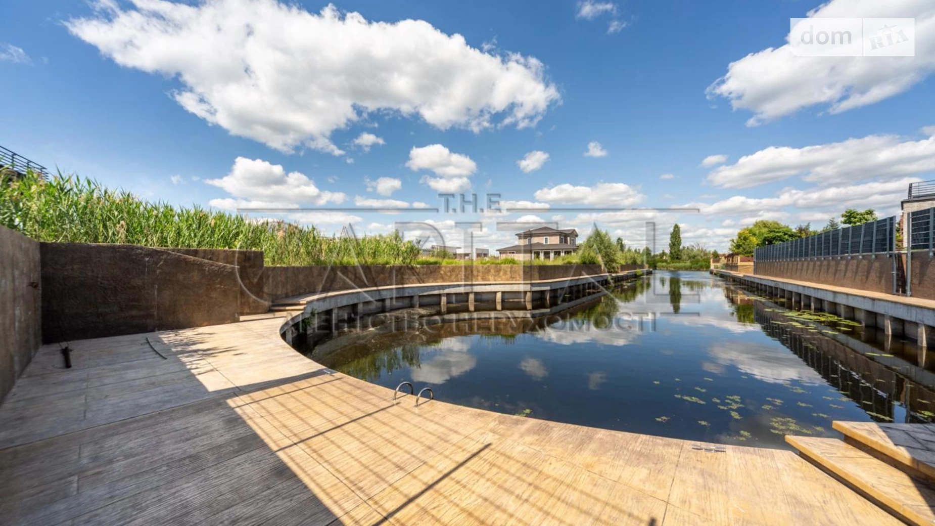 Продается дом на 2 этажа 300 кв. м с баней/сауной, цена: 1000000 $ - фото 2