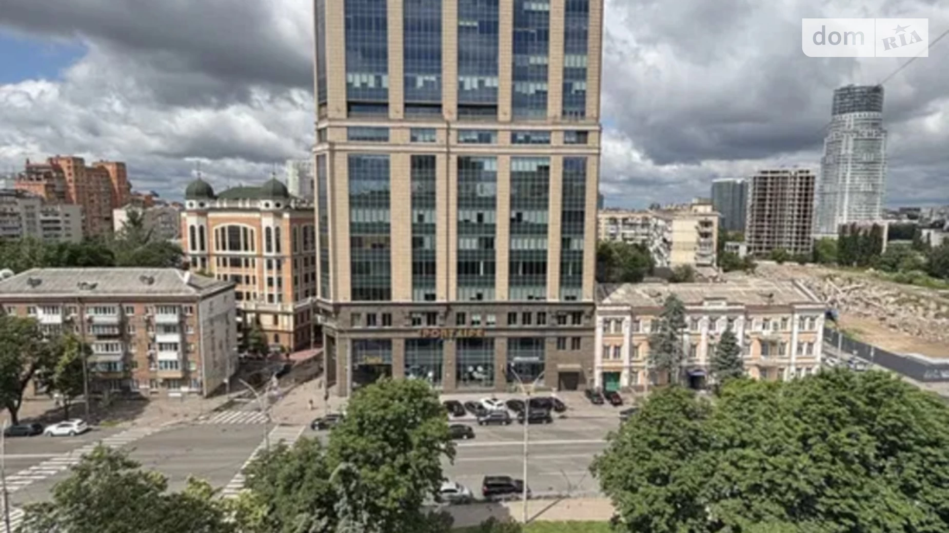Продается 4-комнатная квартира 98 кв. м в Киеве, ул. Михаила Омельяновича-Павленко(Суворова), 19 - фото 4