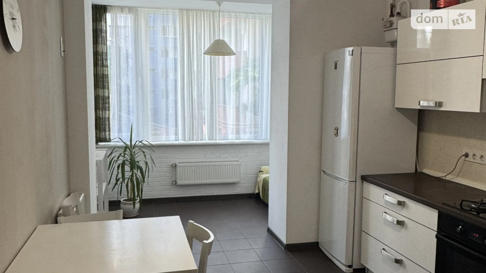 Сдается в аренду 1-комнатная квартира 54 кв. м в Одессе, ул. Зоопарковая, 6 - фото 3