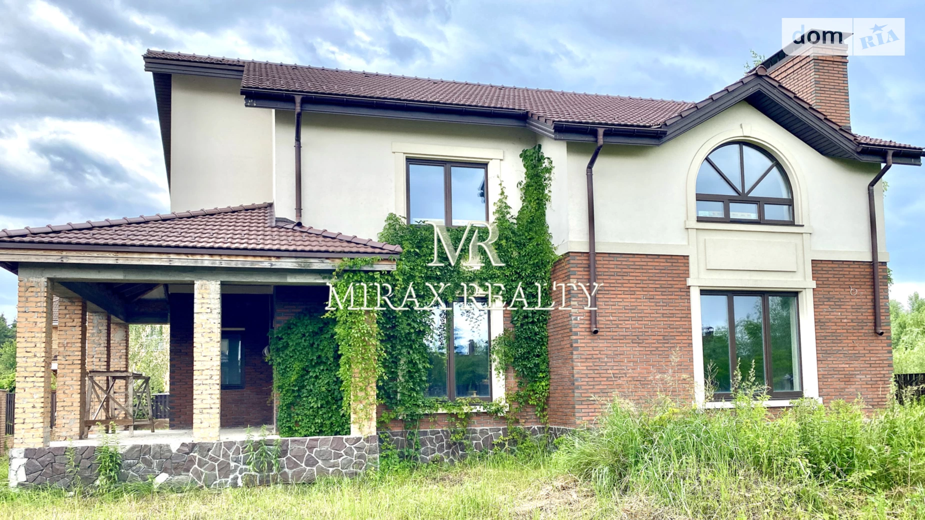 Продается дом на 2 этажа 409.7 кв. м с балконом, цена: 320000 $ - фото 2