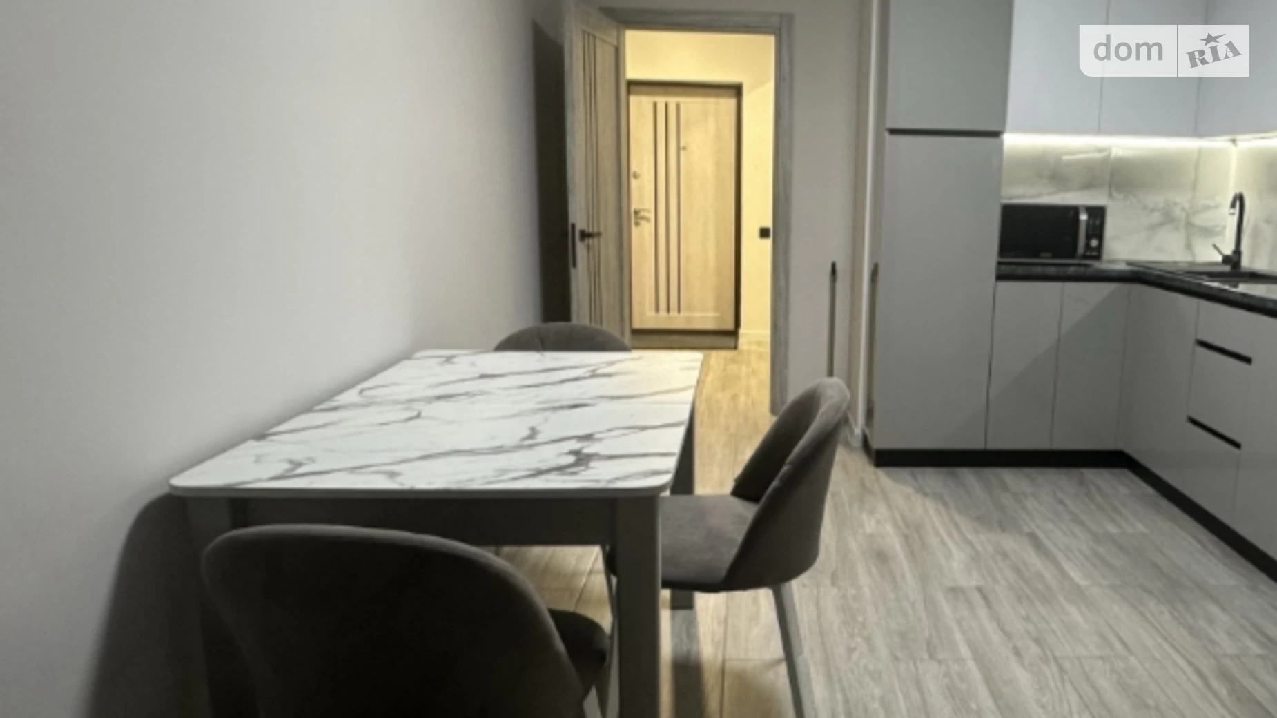 Продається 1-кімнатна квартира 42 кв. м у, цена: 72000 $ - фото 2
