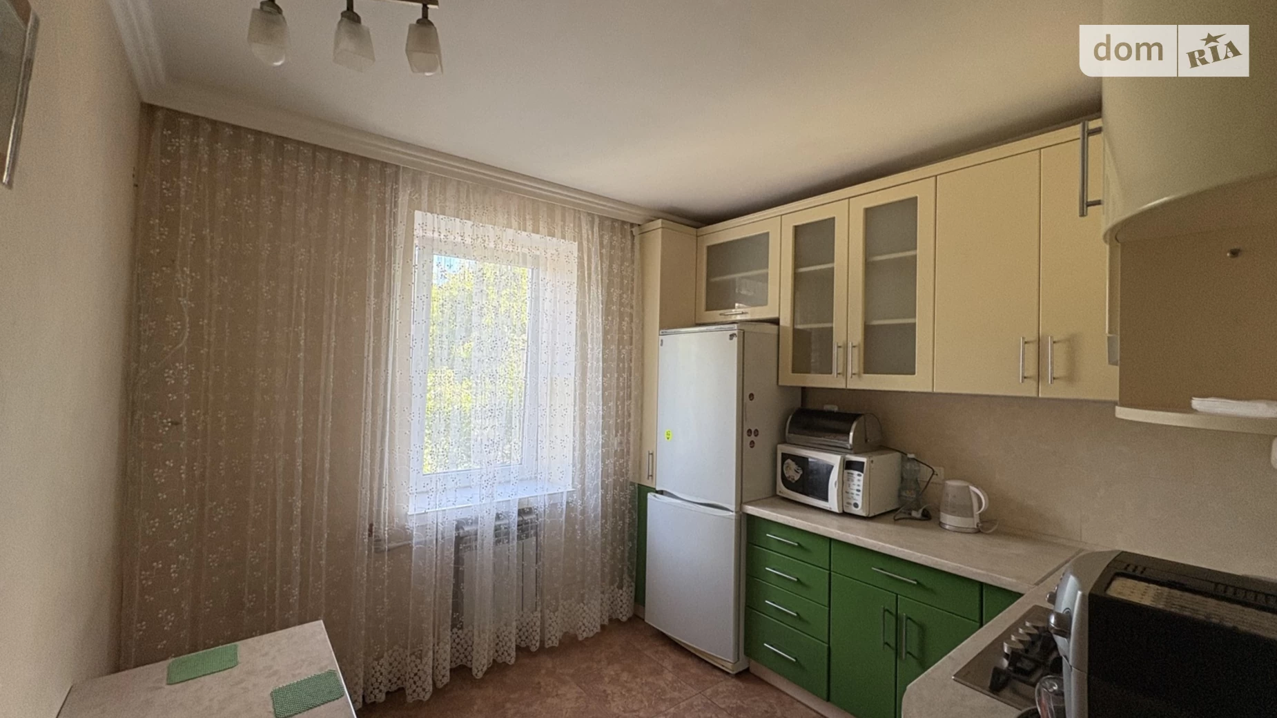 Сдается в аренду 2-комнатная квартира 50 кв. м в Виннице, ул. Левка Лукьяненко(Ватутина) - фото 2
