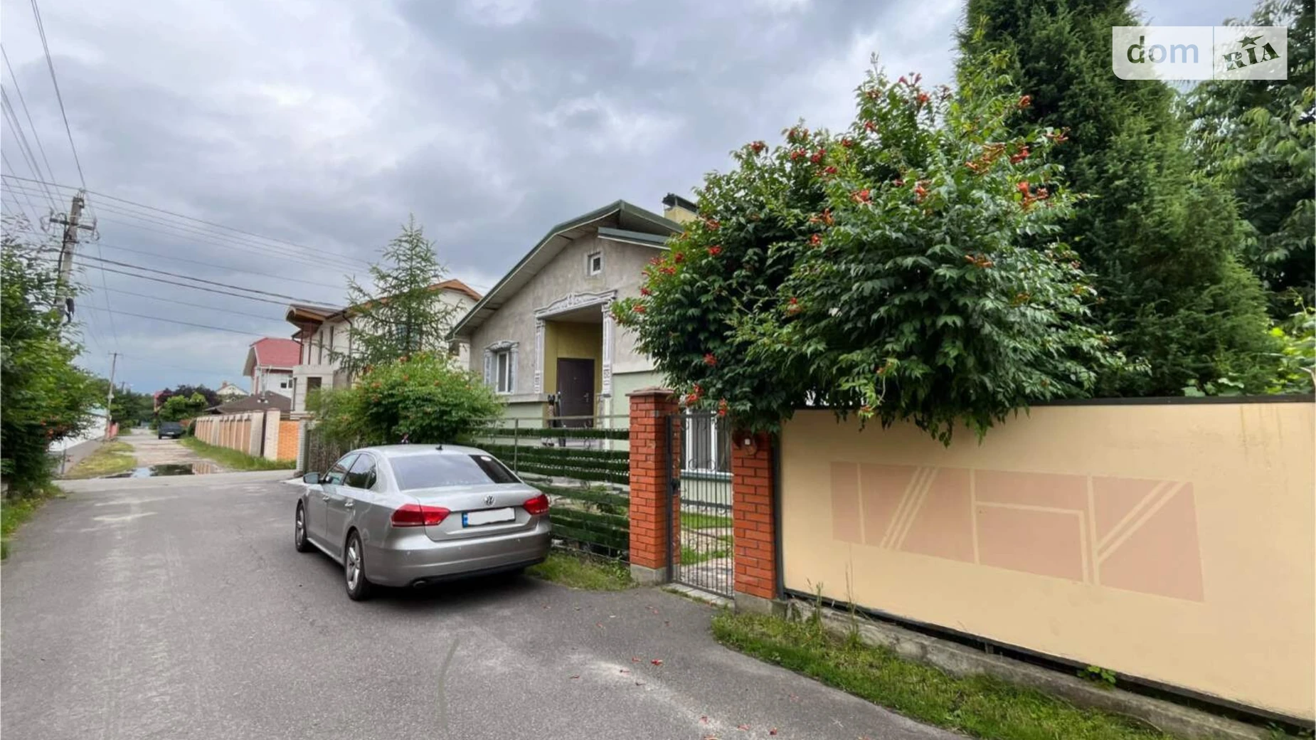 Продается дом на 2 этажа 300 кв. м с верандой, цена: 329000 $ - фото 2