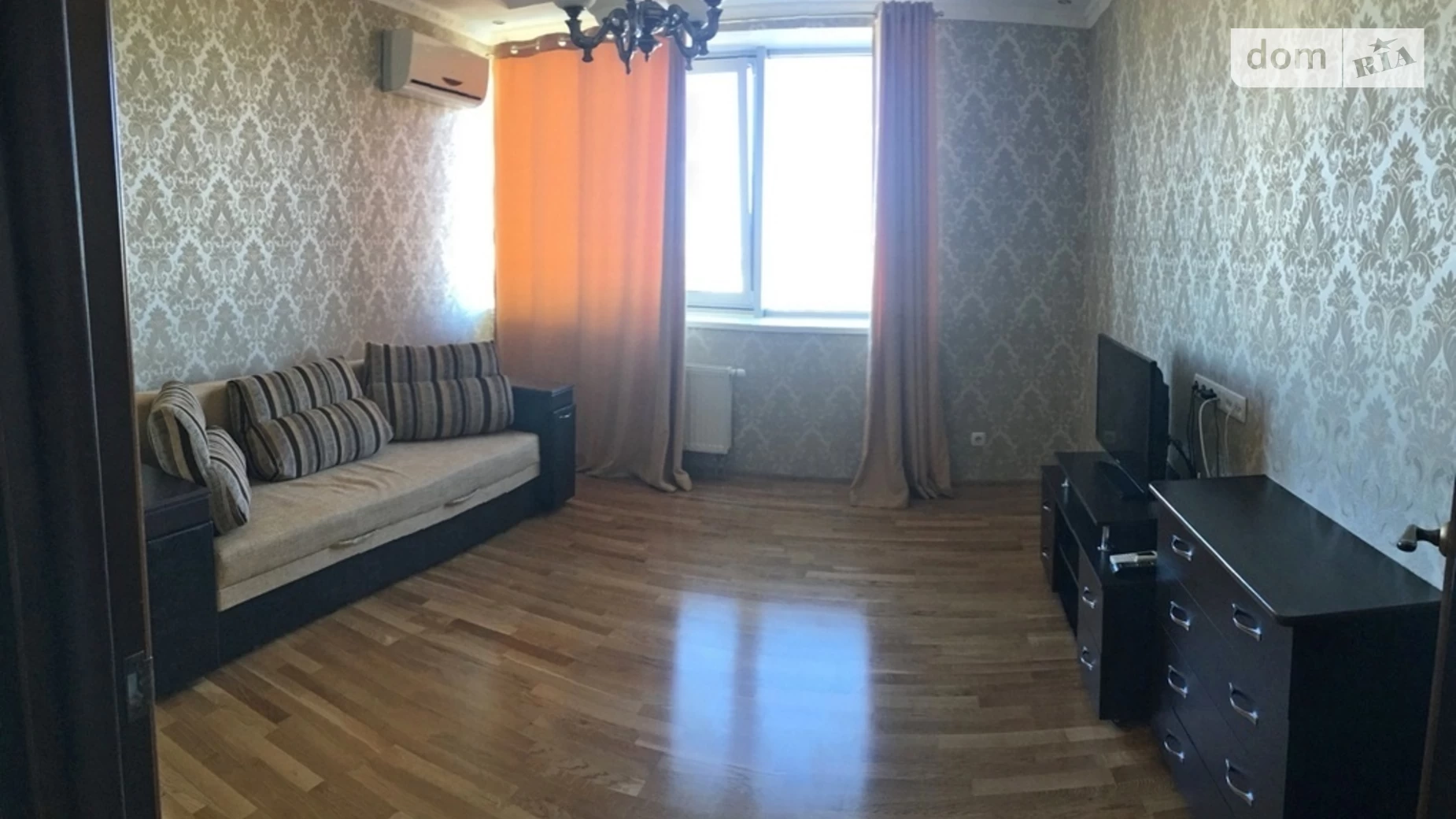Сдается в аренду 1-комнатная квартира 47.4 кв. м в Киеве, ул. Вышгородская, 45 - фото 2