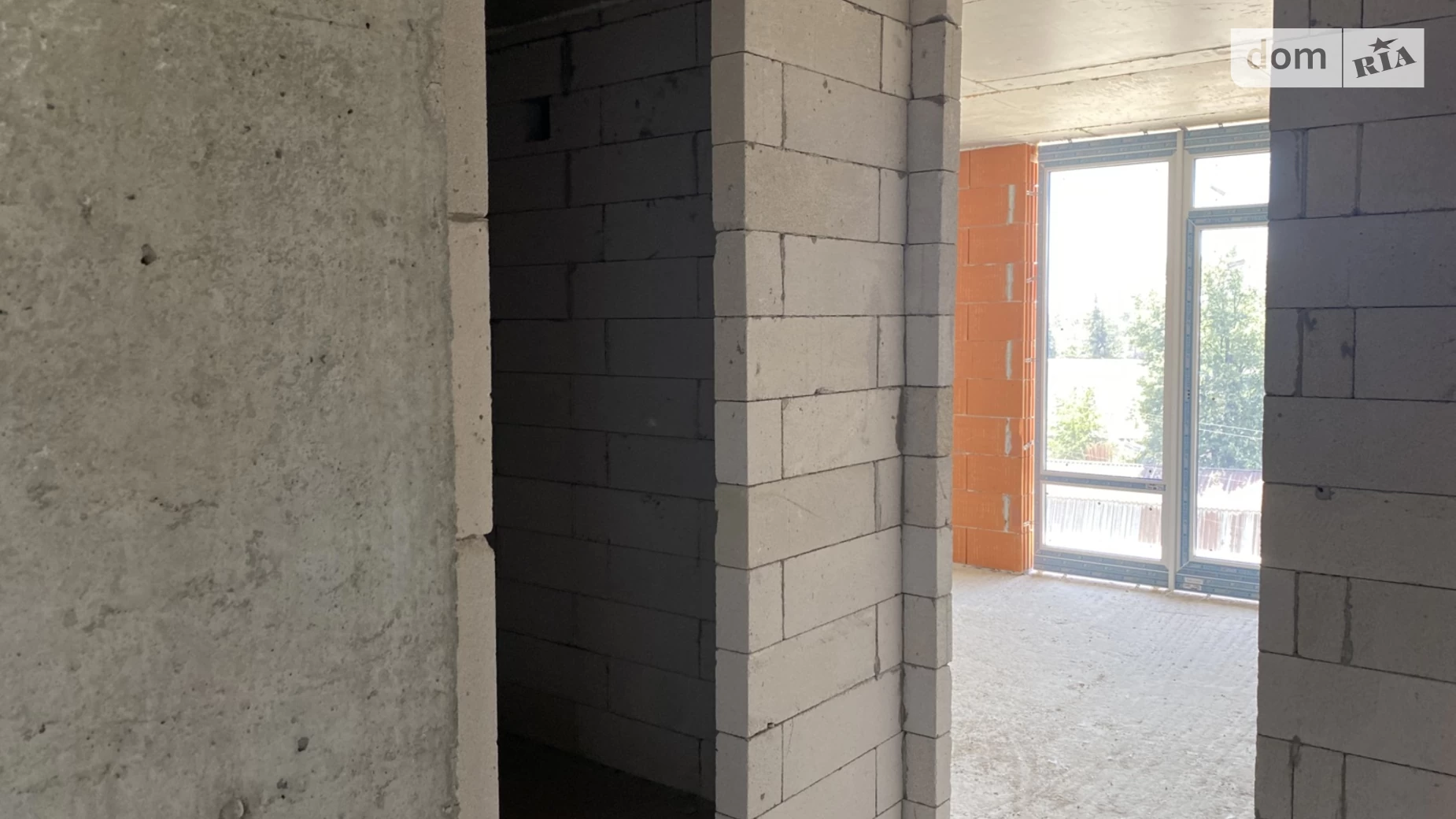 Продается 1-комнатная квартира 41 кв. м в Ивано-Франковске, ул. Хриплинская, 9 - фото 3