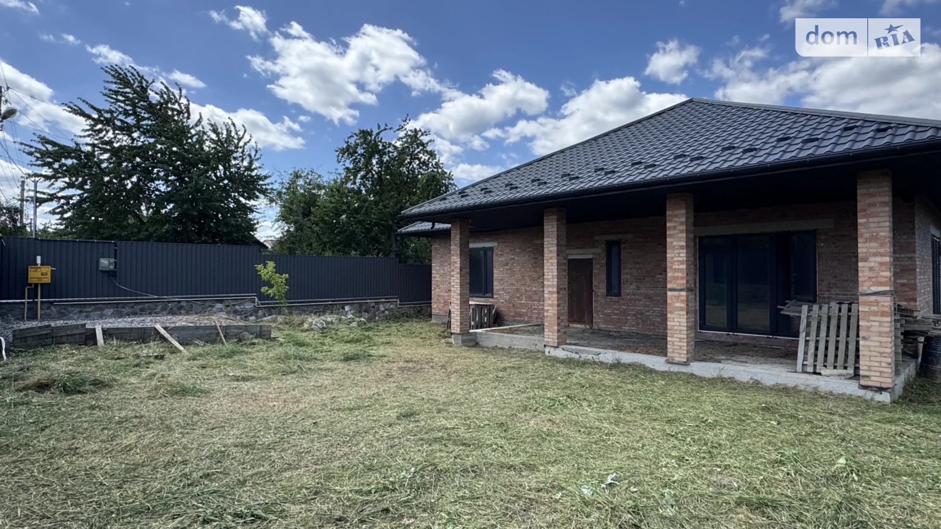 Продається одноповерховий будинок 130 кв. м з каміном, цена: 199000 $ - фото 3