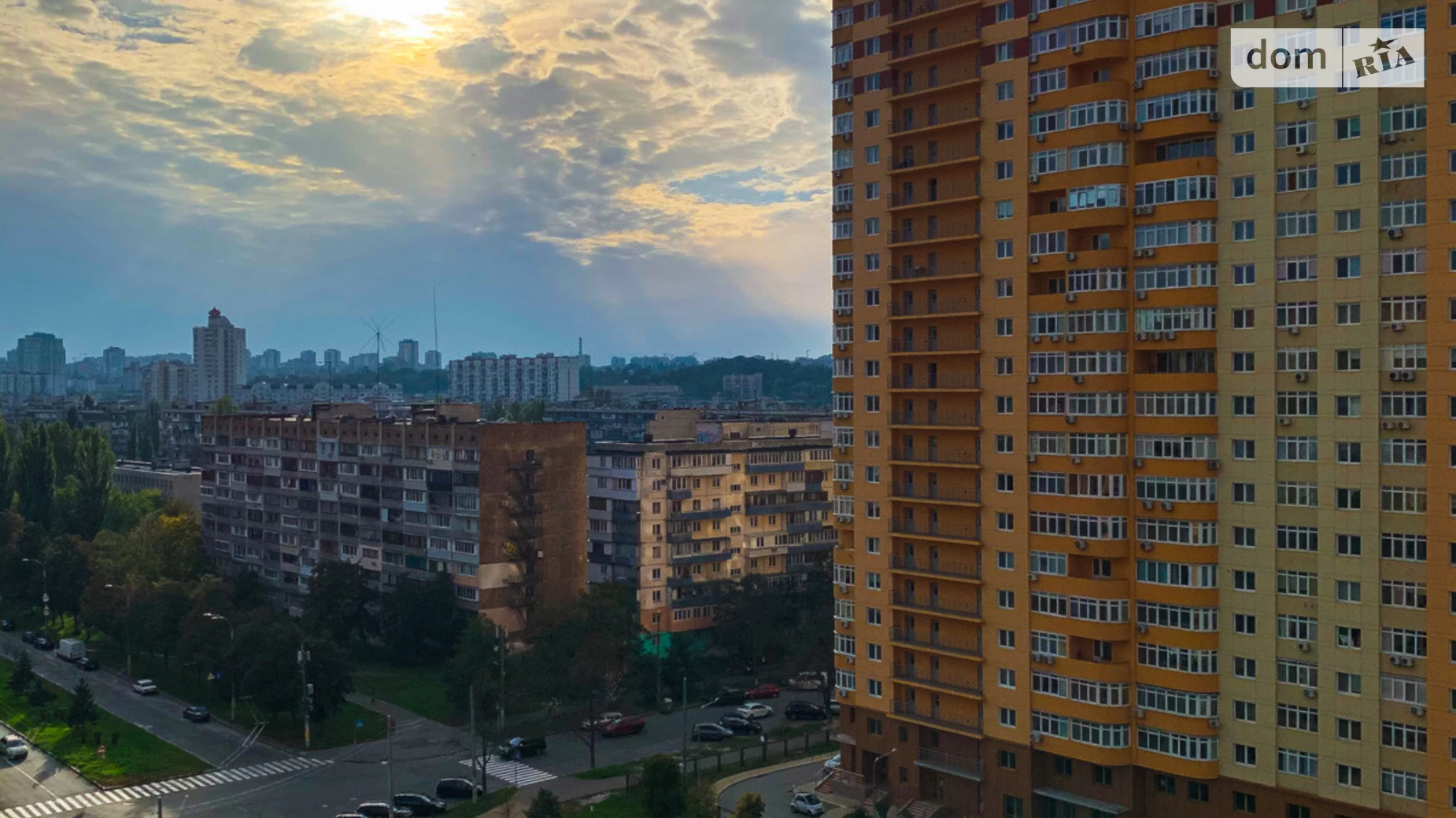 Продається 2-кімнатна квартира 100 кв. м у Києві, вул. Юрія Кондратюка, 7 - фото 3