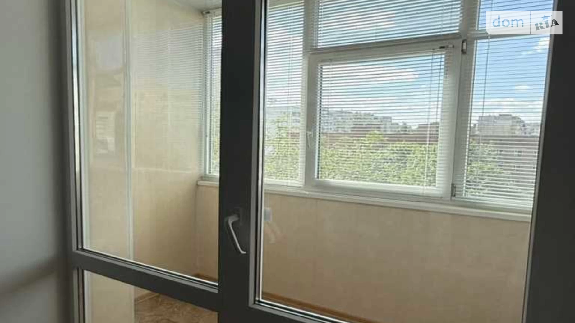 Продается 3-комнатная квартира 70 кв. м в Полтаве, ул. Зеньковская, 36А - фото 3