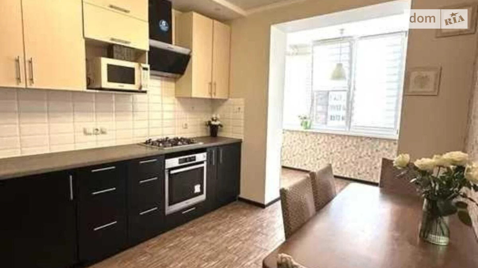 Продається 1-кімнатна квартира 61 кв. м у Києві, вул. Бульварно-Кудрявська(Воровського), 9 - фото 2