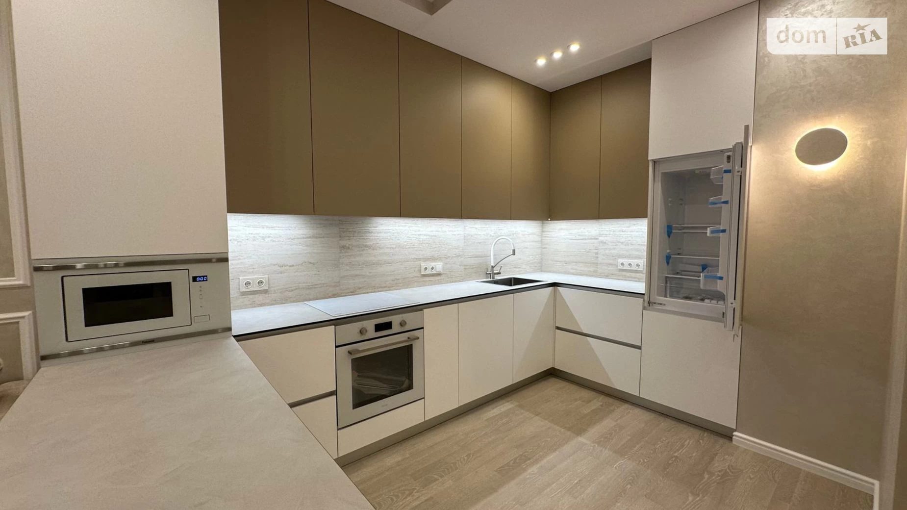 Продается 3-комнатная квартира 89 кв. м в Киеве - фото 2
