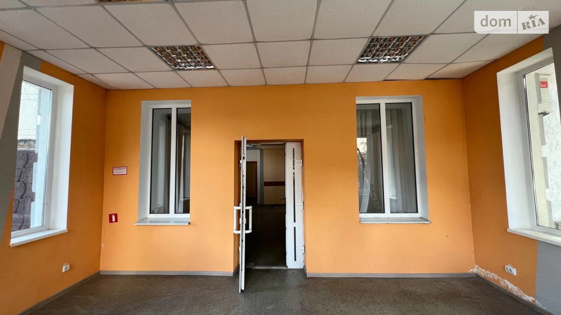 Сдается в аренду офис 115 кв. м в бизнес-центре, цена: 30000 грн - фото 2