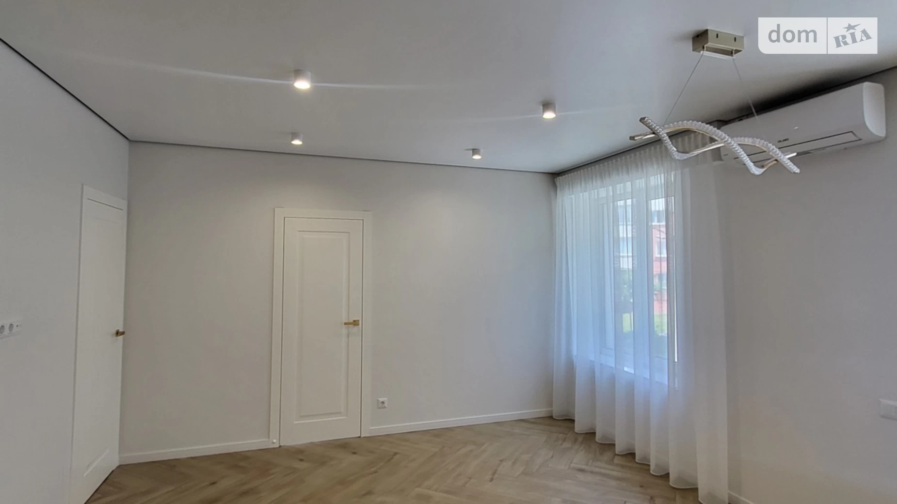 2-кімнатна квартира 66.5 кв. м у Тернополі, вул. Квітки Цісик(Ломоносова Михайла), 54 - фото 2