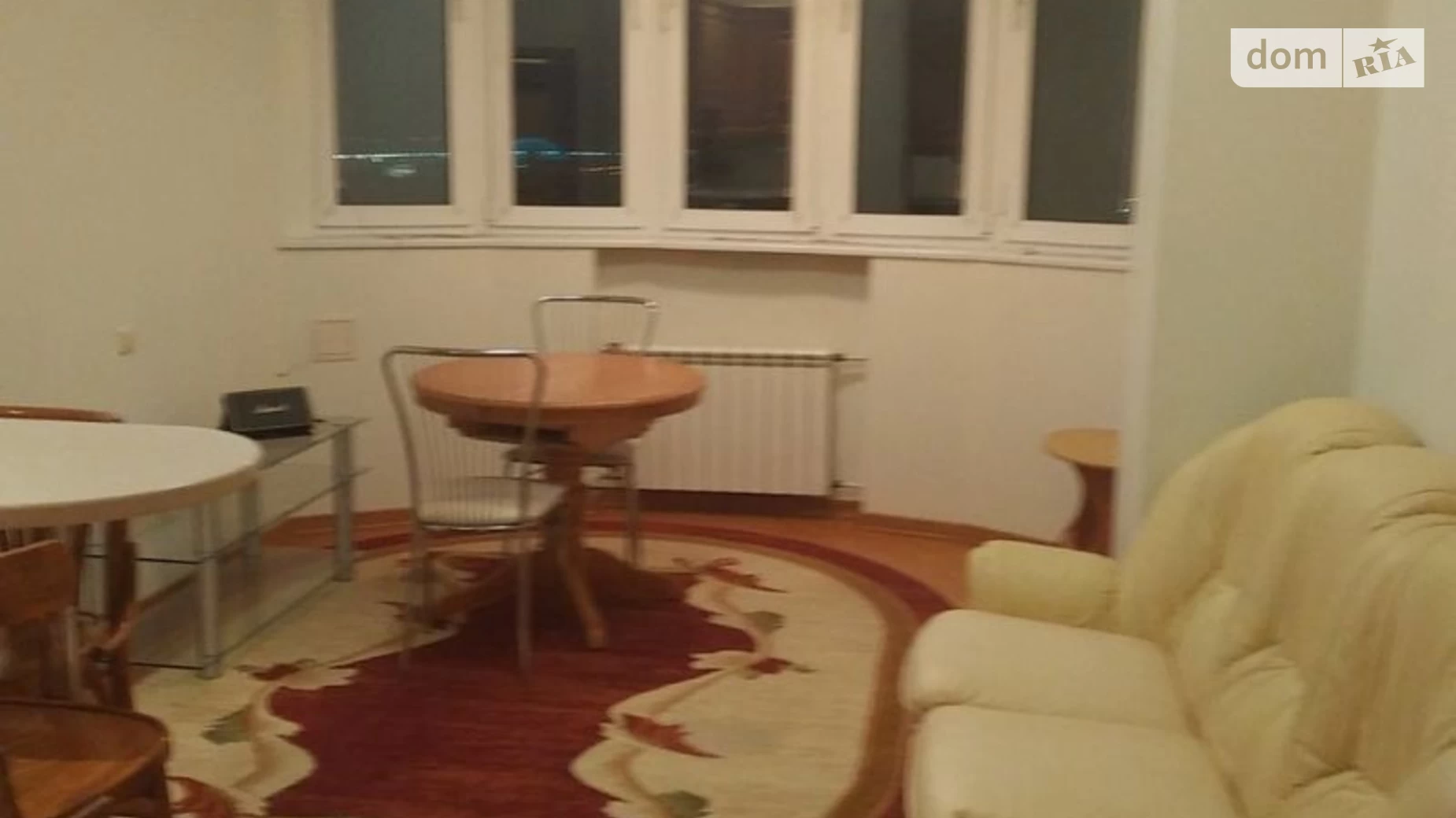 Продается 2-комнатная квартира 70 кв. м в Киеве - фото 2