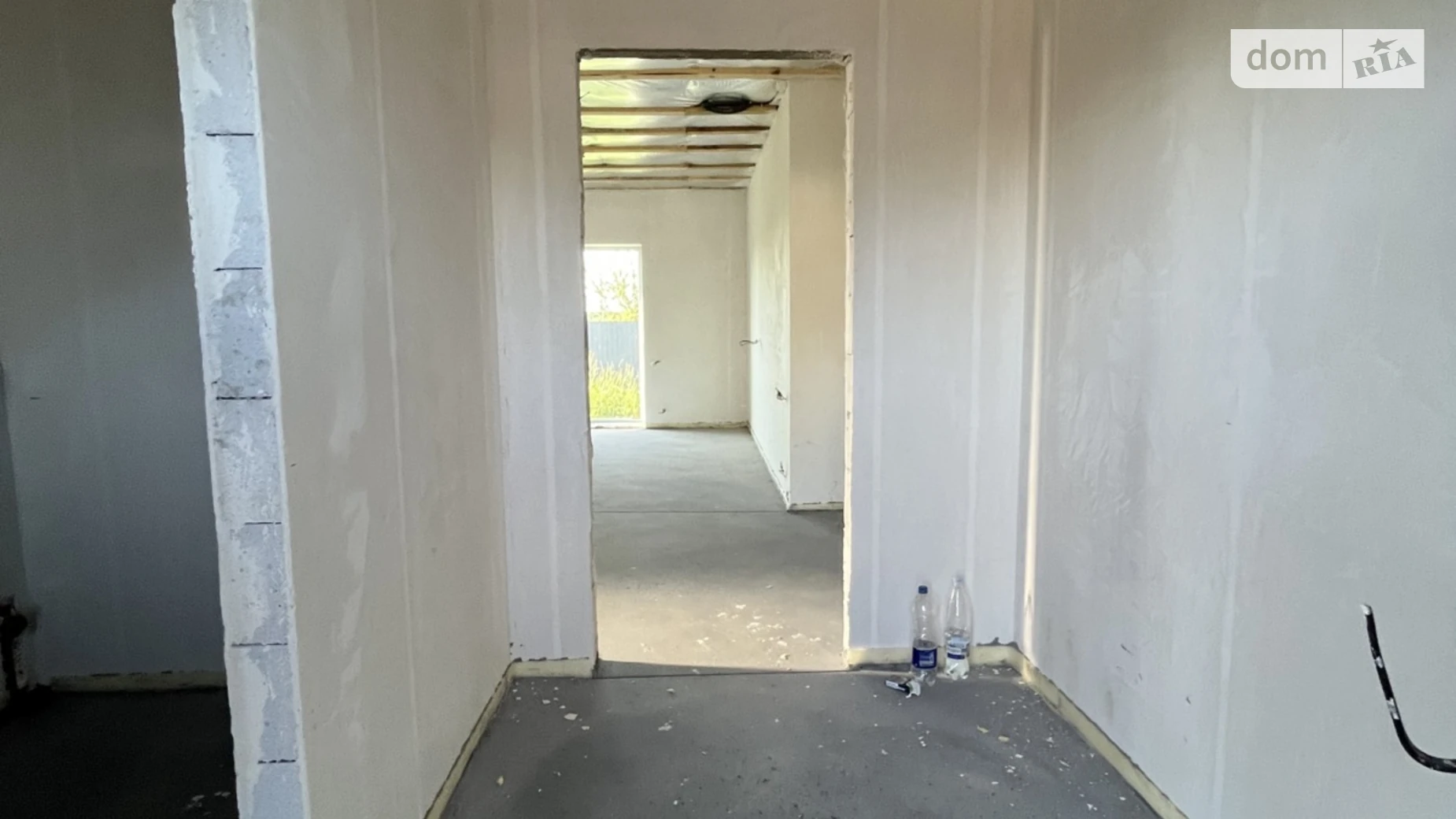 Продается одноэтажный дом 100 кв. м с садом, цена: 74999 $ - фото 4