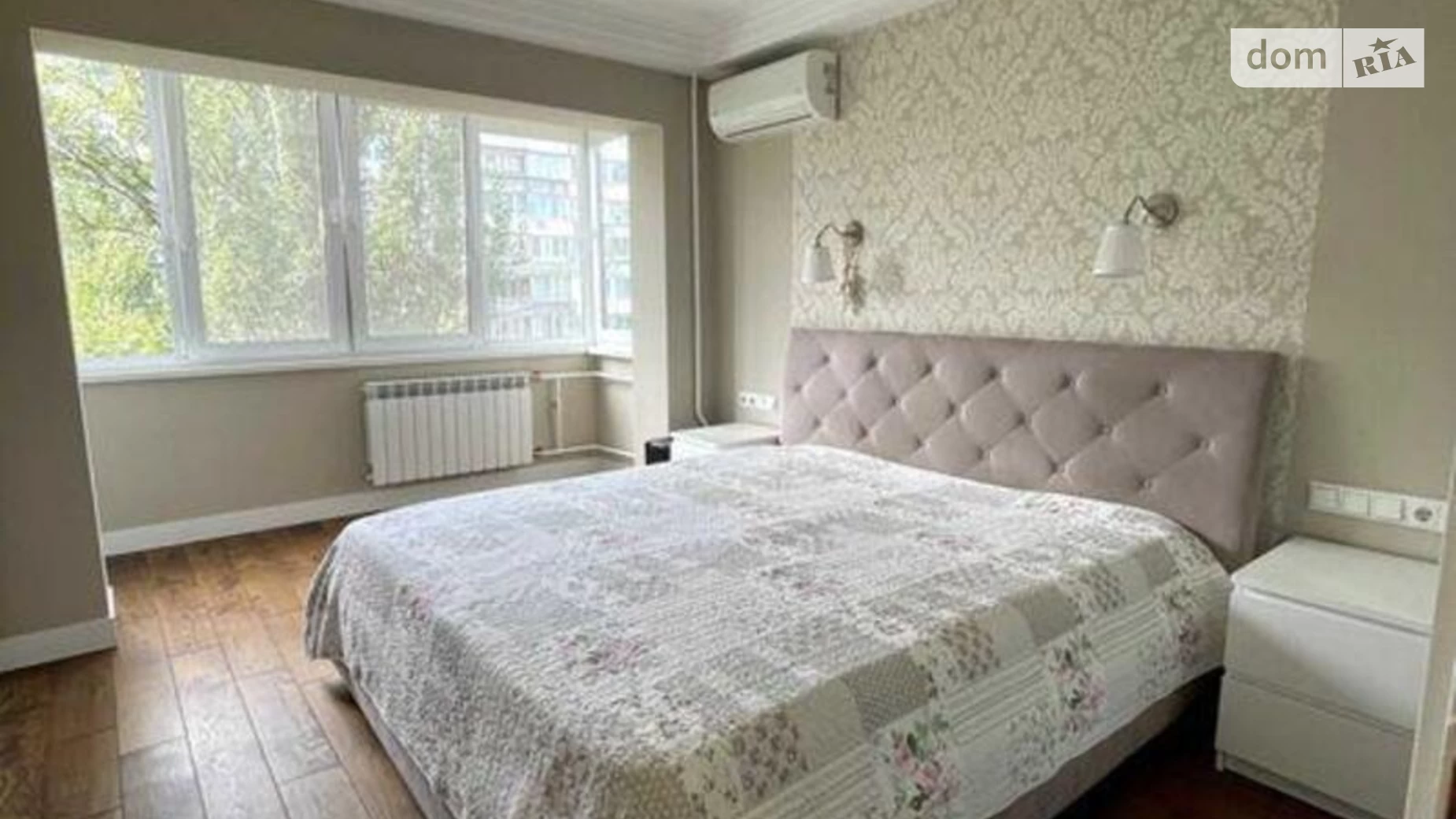 Продается 2-комнатная квартира 47 кв. м в Киеве - фото 2