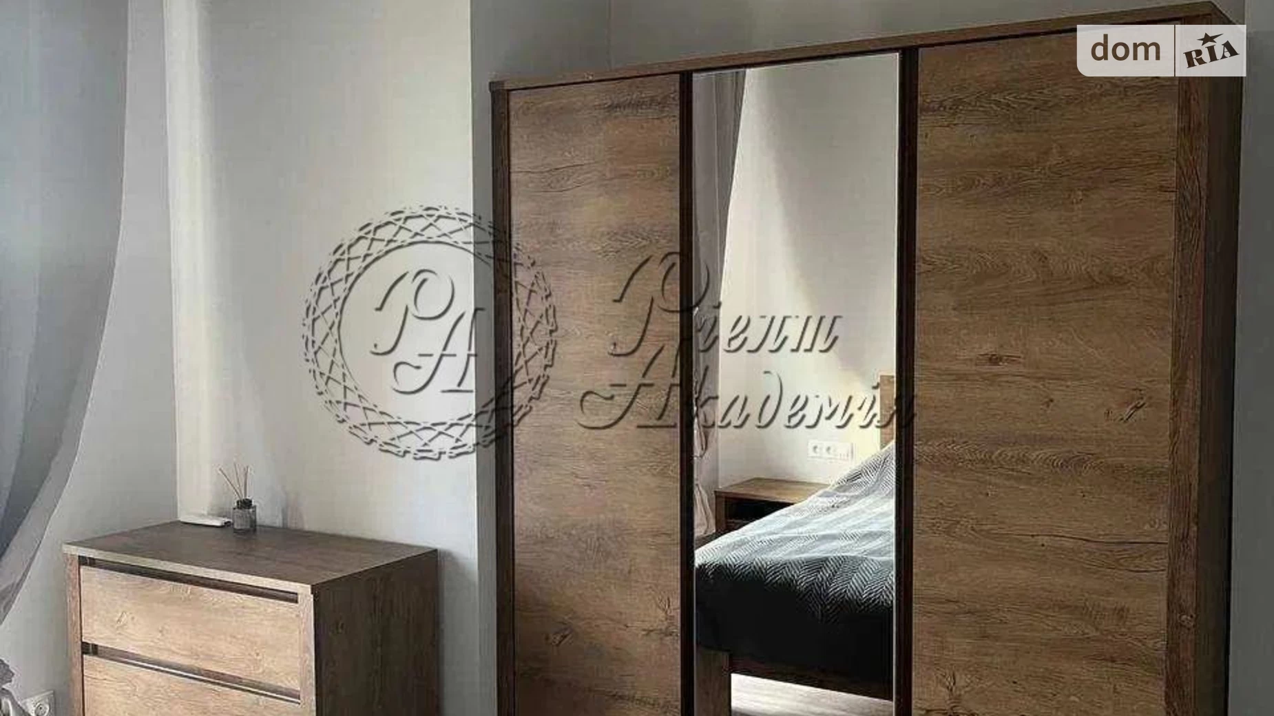 Продается 1-комнатная квартира 42 кв. м в Киеве, ул. Нижнеключевая, 14 - фото 2