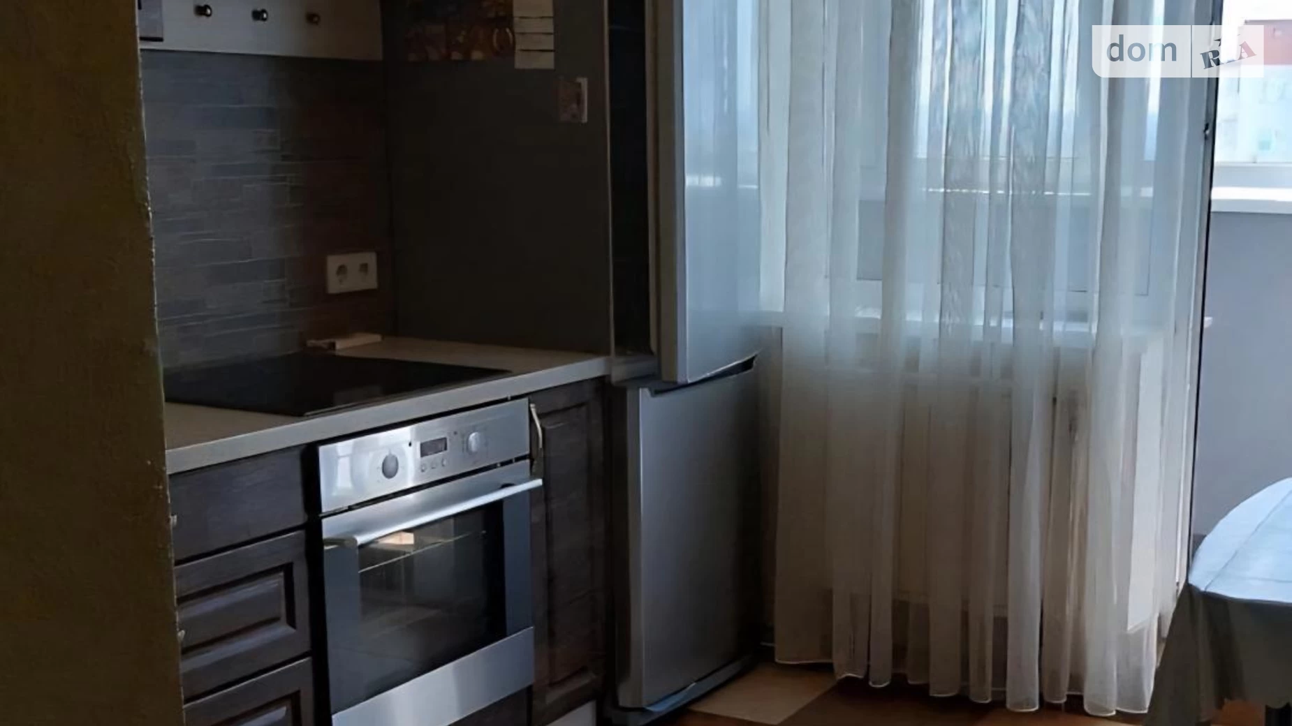 Продается 1-комнатная квартира 48 кв. м в Киеве, ул. Градинская, 7 - фото 2