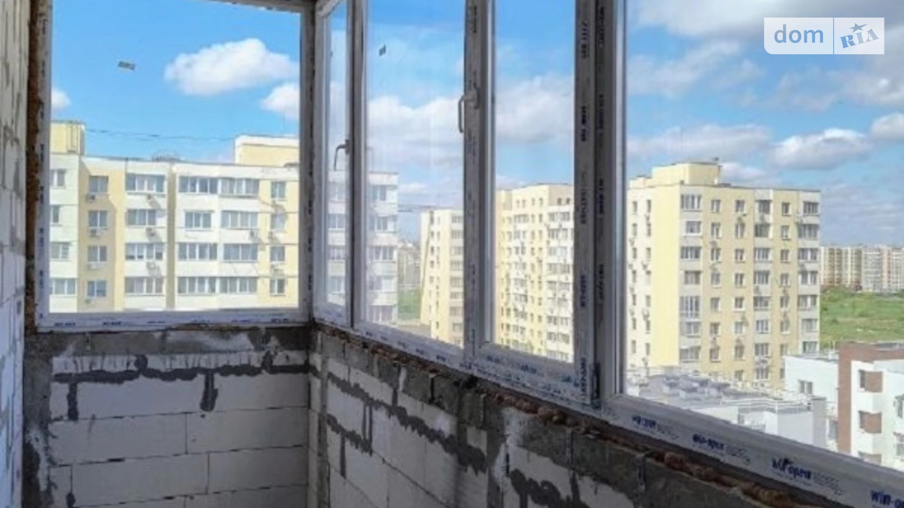 Продается 2-комнатная квартира 60.8 кв. м в Крыжановка, ул. Защитников Украины(Генерала Бочарова) - фото 2