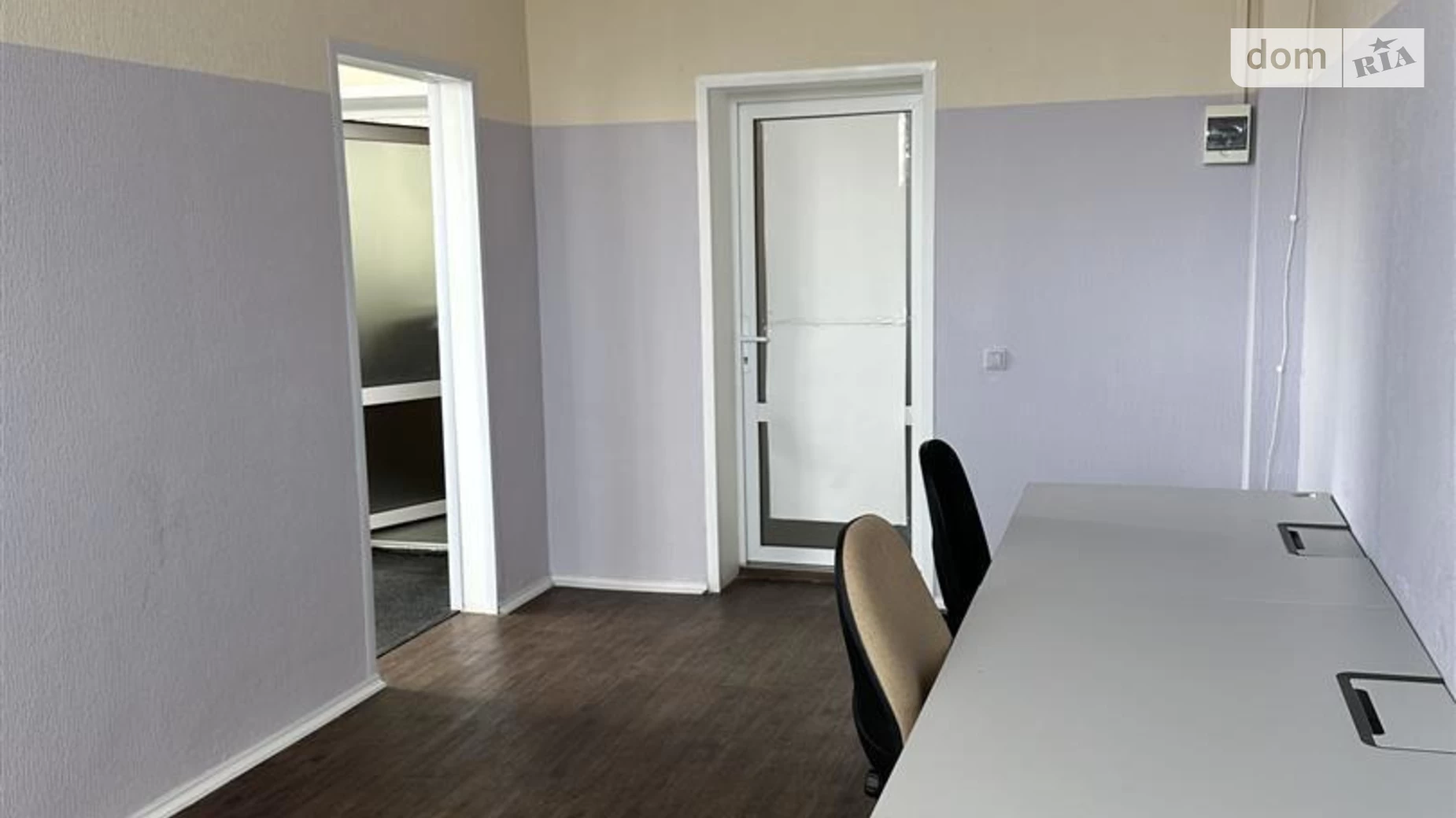 Сдается в аренду офис 30 кв. м в бизнес-центре, цена: 4700 грн - фото 4