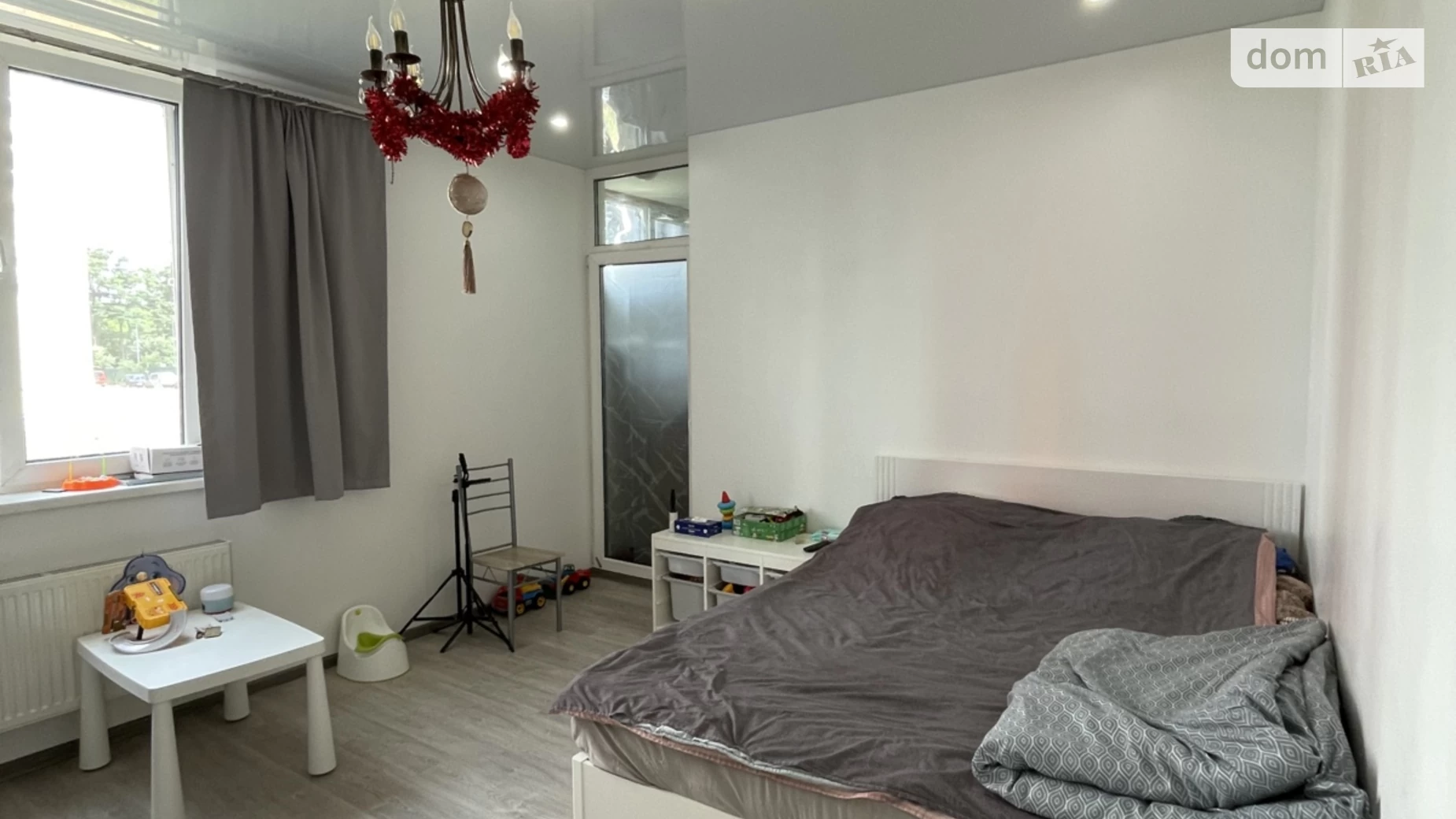 Продается 1-комнатная квартира 42 кв. м в Буче, ул. Бориса Гмыри - фото 2